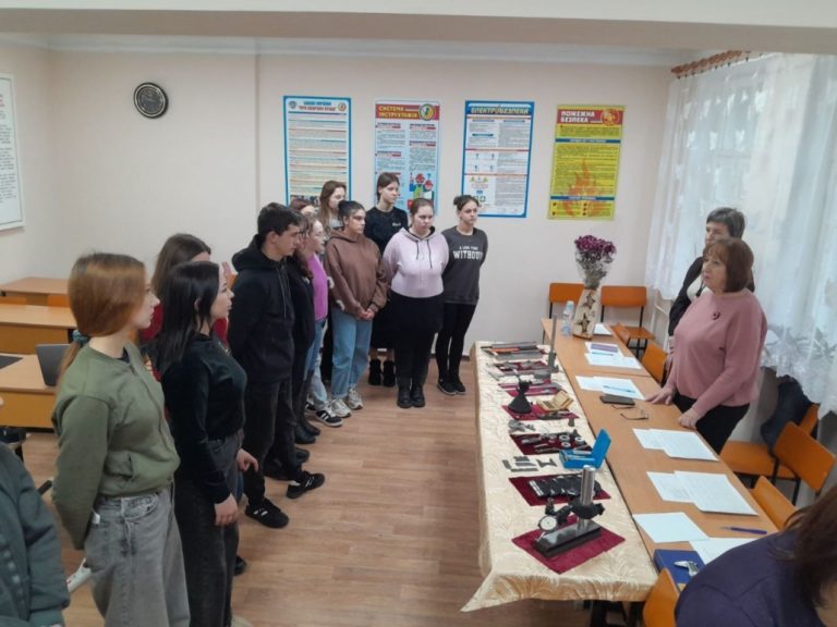 Державна кваліфікаційна атестація з професії “Контролер верстатних та слюсарних робіт (слюсарні роботи)