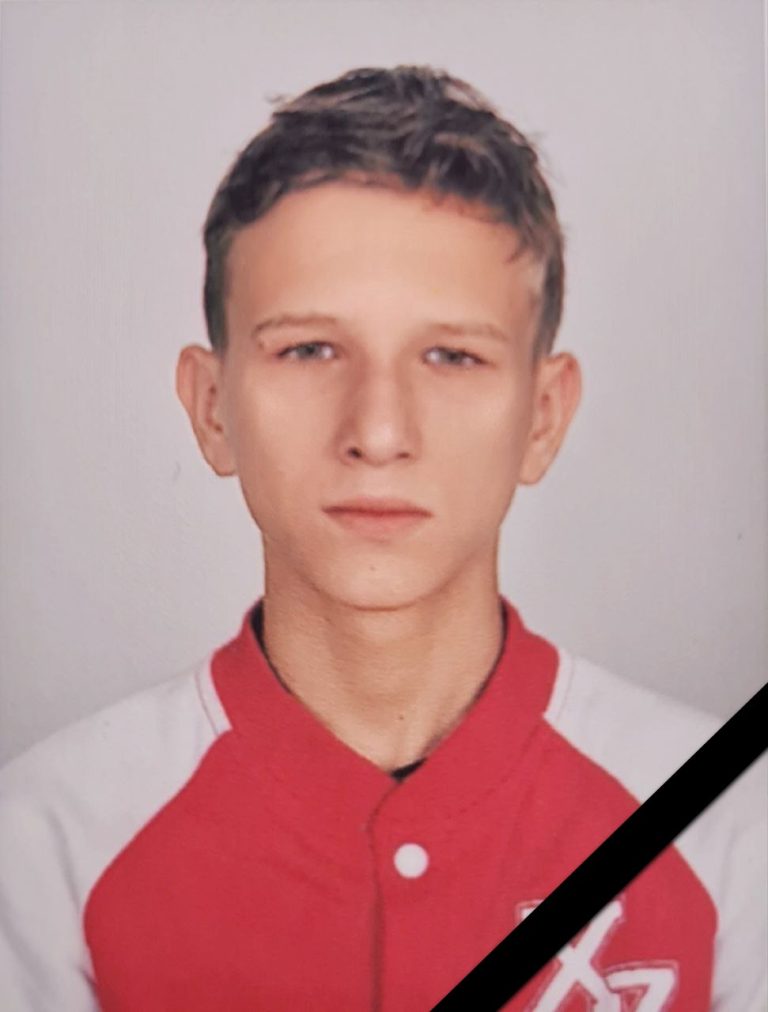 ЙОМУ НАЗАВЖДИ 17: ТРАГІЧНО ОБІРВАЛОСЯ ЖИТТЯ НАШОГО УЧНЯ  НАГОРНОГО РОДІОНА